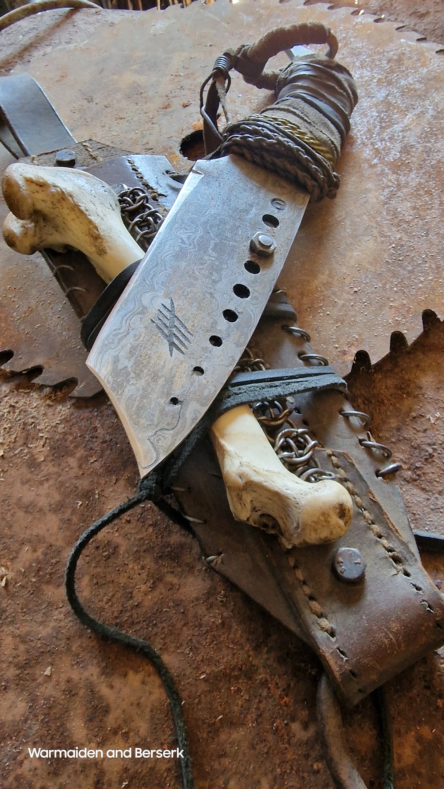 The Alpha Hunter - Hand-Forged Warblade