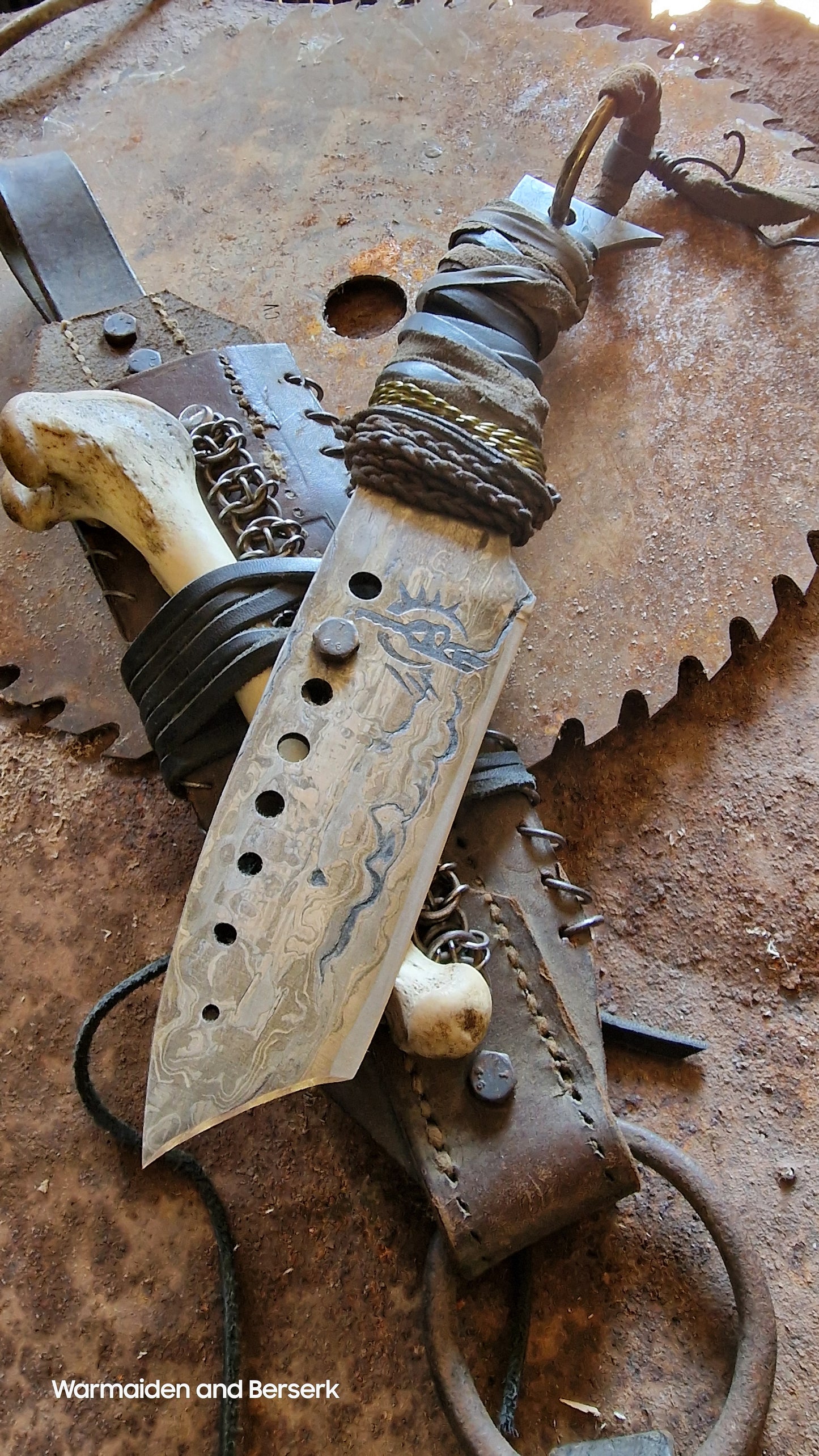 The Alpha Hunter - Hand-Forged Warblade