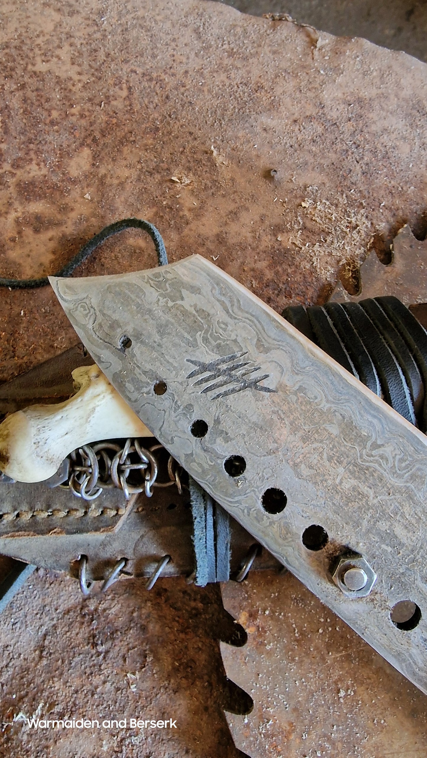 The Alpha Hunter - Hand-Forged Warblade