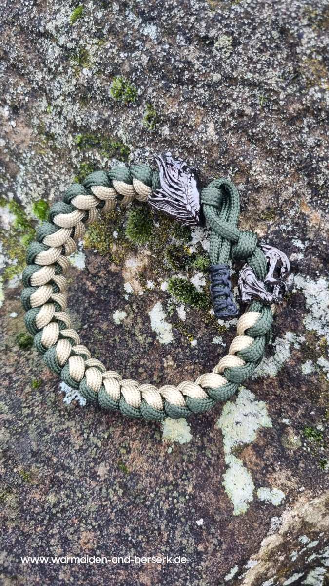 Paracord Armband mit Alien und Predator Bead Perlen