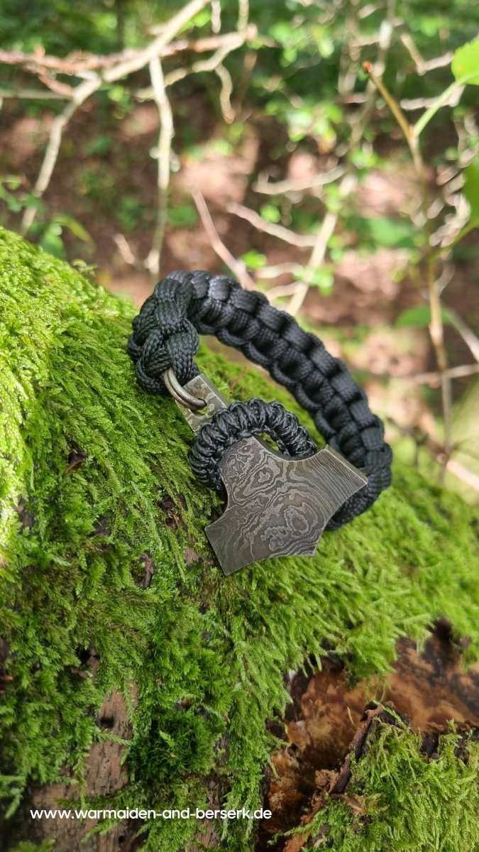 Schwarzes Cobra Knot Paracord Armband mit handgeschmiedetem Damaszener