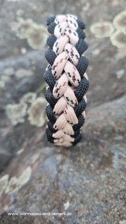 Schwarz und Camouflage Sanctified Knot Paracord Armband mit hochwertig