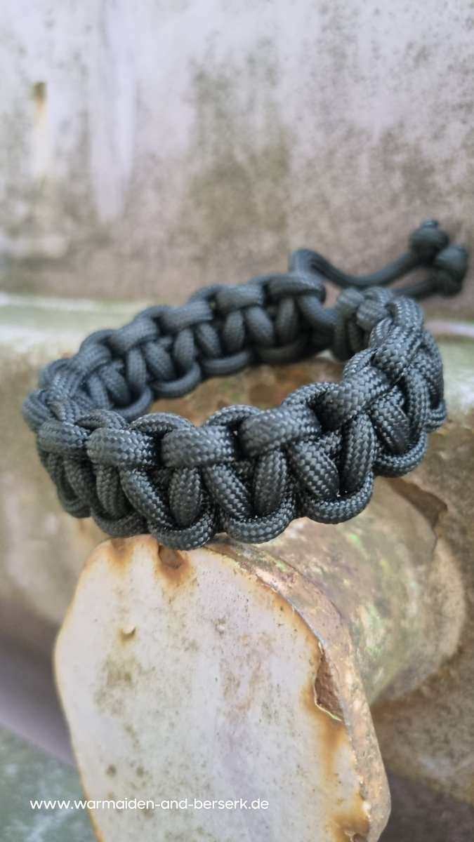 Einfaches Paracord Armband 'Cobra Knot' Night