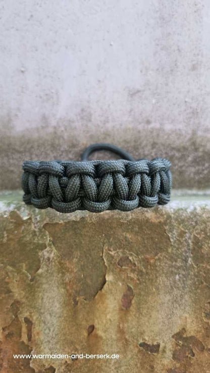 Einfaches Paracord Armband 'Cobra Knot' Night