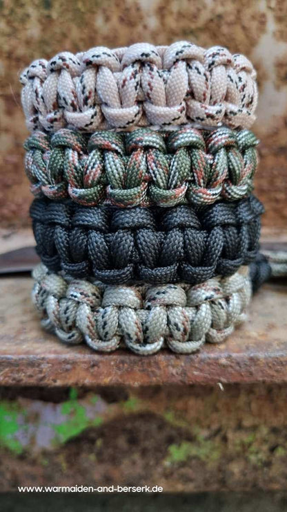 Einfaches Paracord Armband 'Mad Max' in 4 unterschiedlichen Fabgebunge