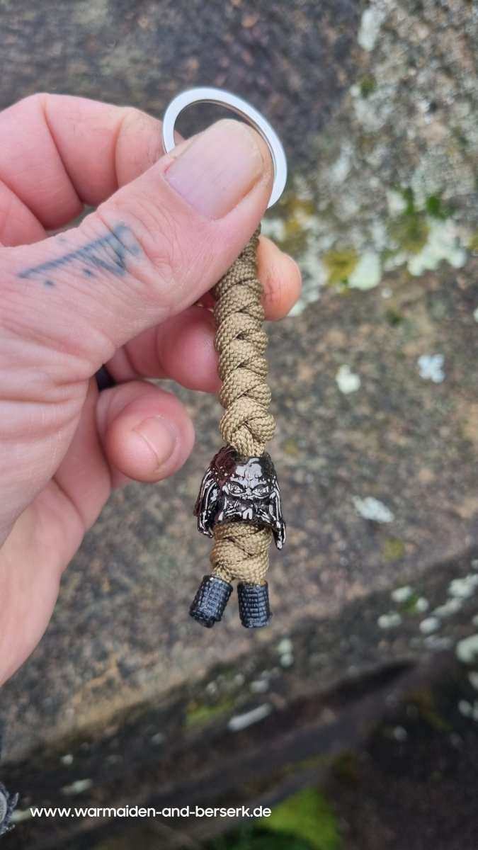 Einfacher Paracord Key Chain mit 'Predator' und 'Alien' Perle