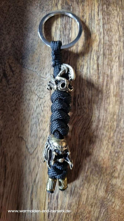 Einfacher Paracord Key Chain mit 'Predator' und 'Alien' Perle