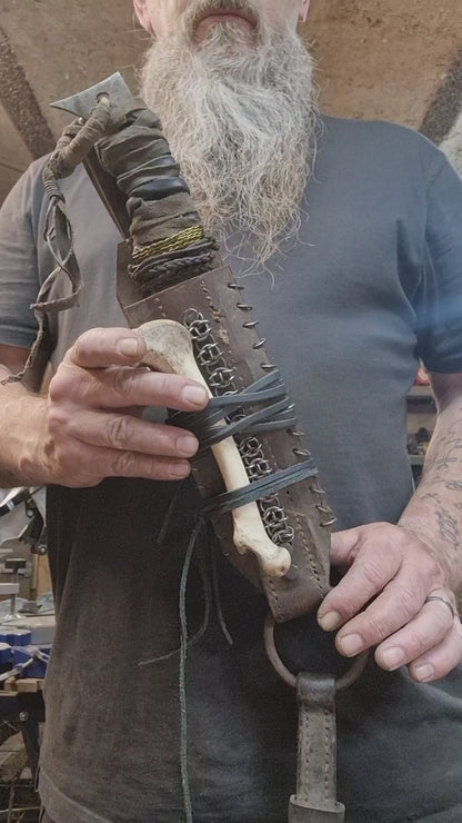 The Alpha Hunter - Hand-Forged Warblade
